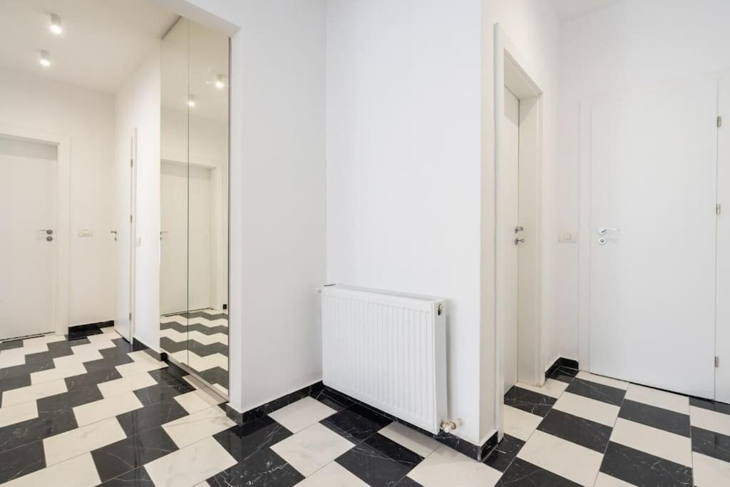 Elite One Bedroom Old Town
